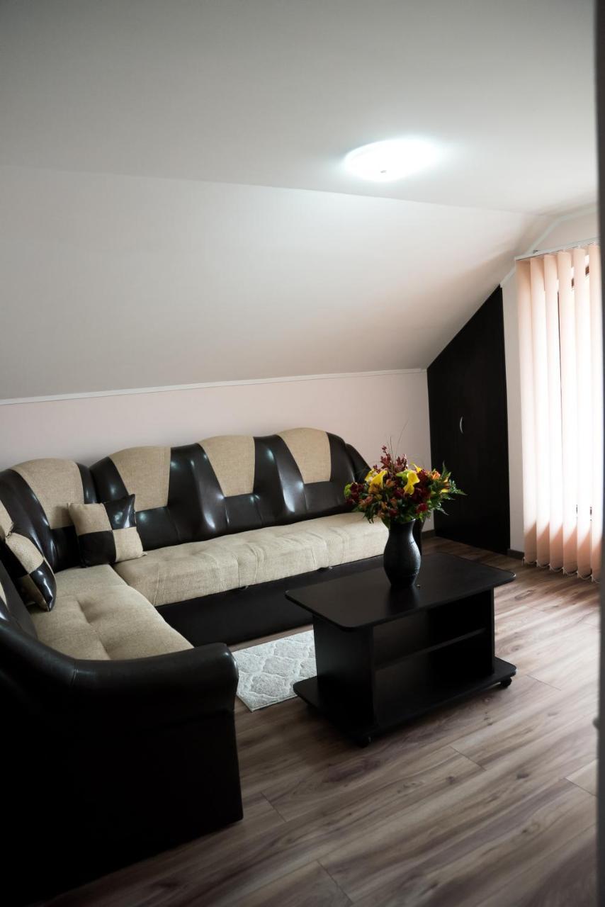 Step Inn Alba Iulia Luaran gambar